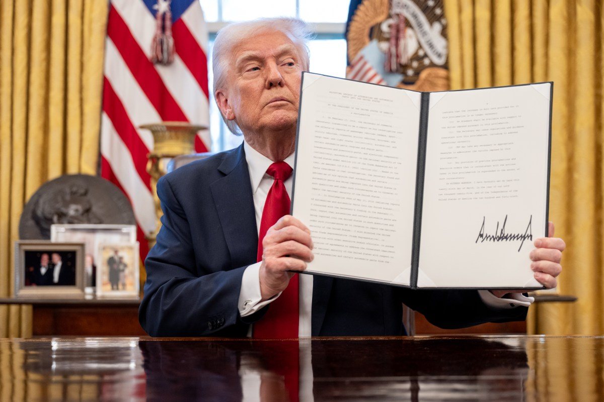 Попередження Даймона вдарило по головній валютній обіцянці Трампа