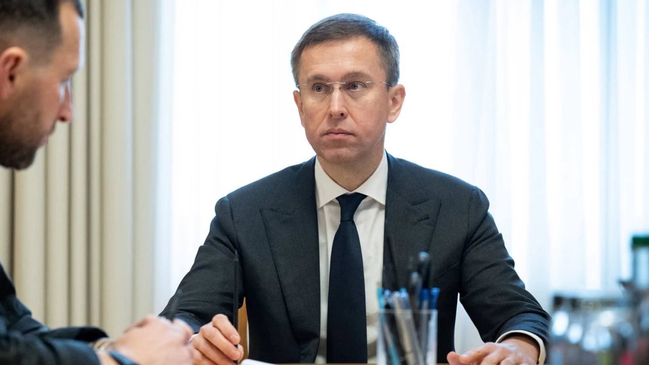 Уряд перегляне правила 100% бронювання працівників через зловживання