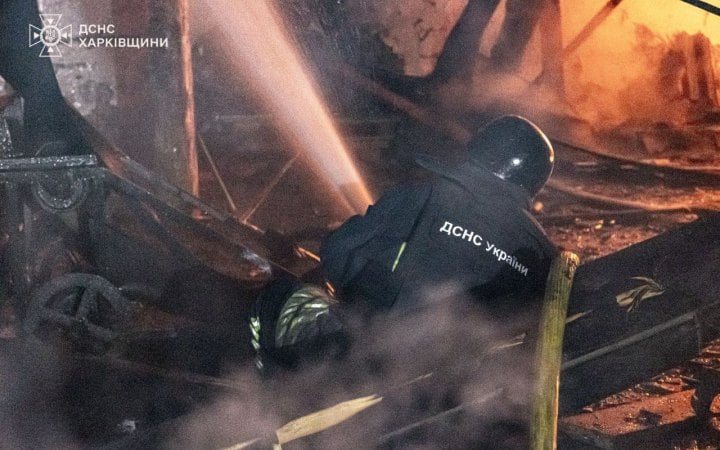 Росія двічі атакувала торговий центр у Харкові, постраждав чоловік