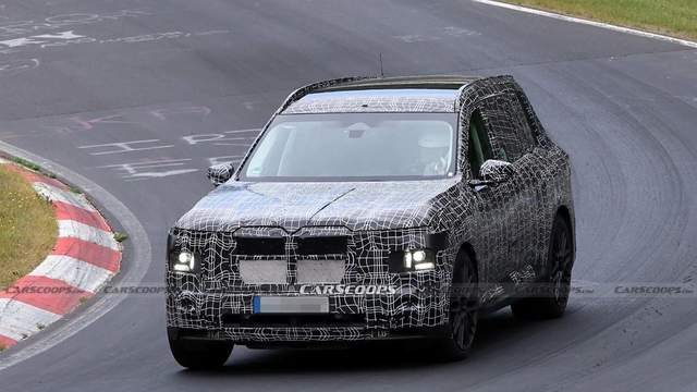 Новий BMW X7 помітили на Нюрбургринзі: V8 та технології Neue Klasse