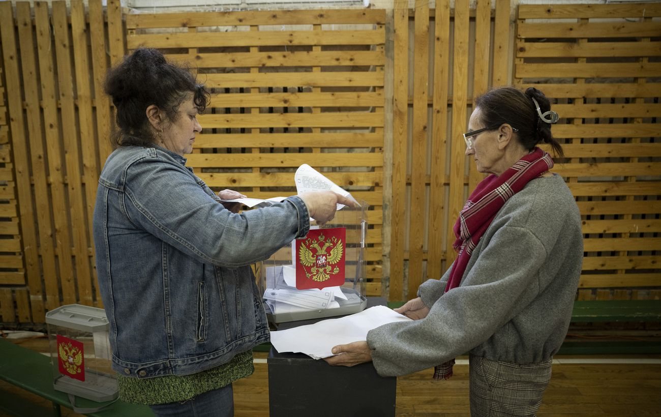 ЄС не визнає російських «виборів» на окупованих територіях України та готує санкції