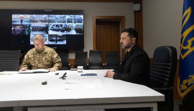 НБУ випустив срібну монету на честь захисників і захисниць України