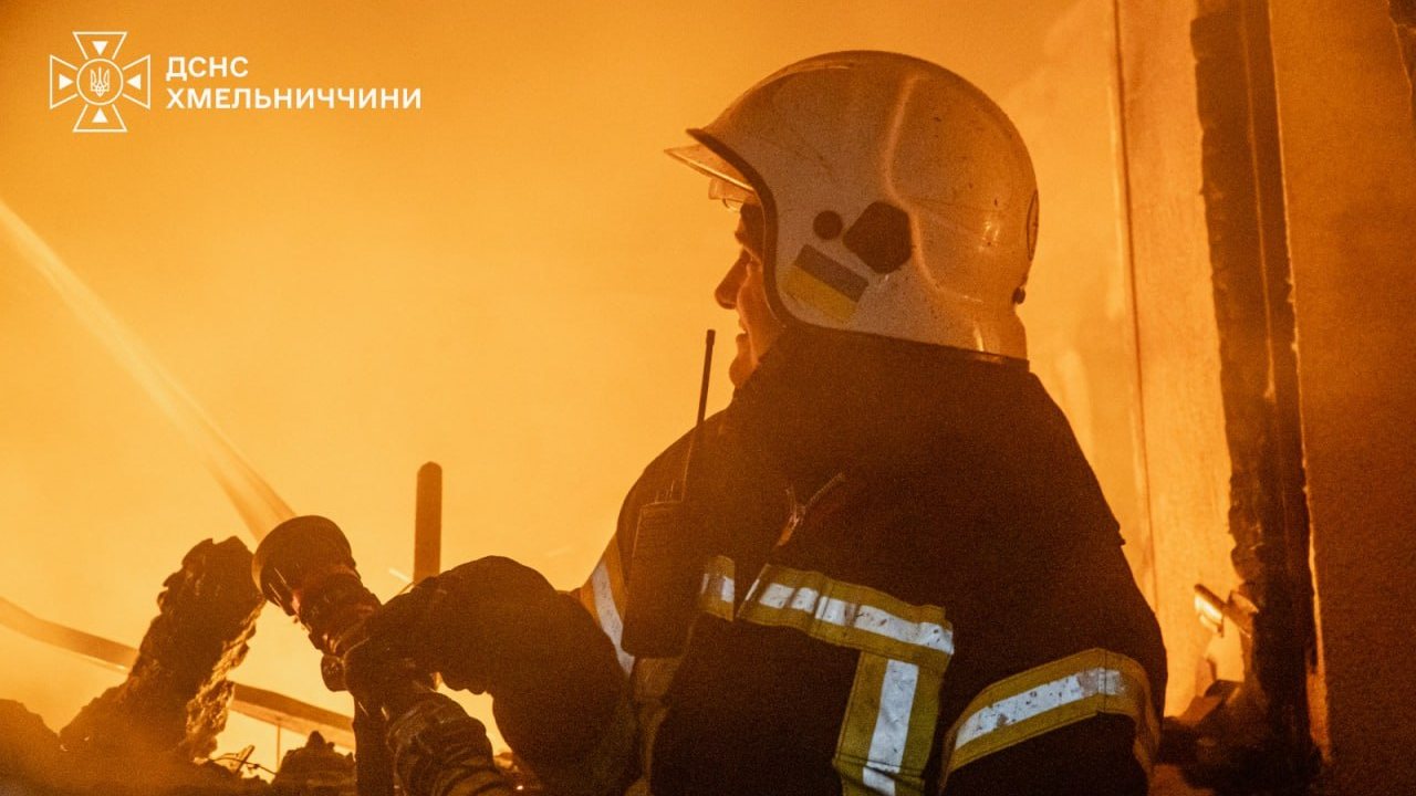 Російська атака пошкодила церкву та підприємство на Хмельниччині