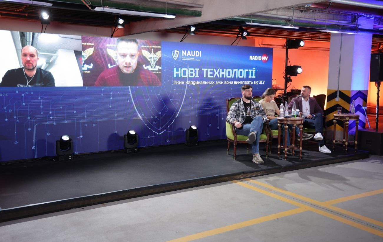Бутусов: армія стала стартапом, кадрова проблема загострилася через технологізацію війни