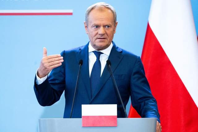 Туск попередив про можливість серйозніших атак Росії на території Польщі