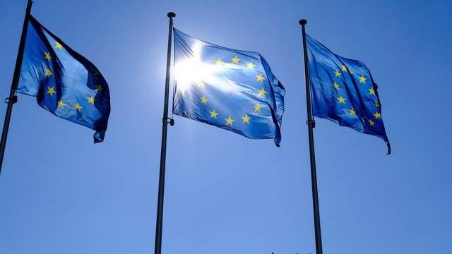 Єврокомісія про саміт Путіна, Трампа і Сі: мирна угода має поважати цілісність України