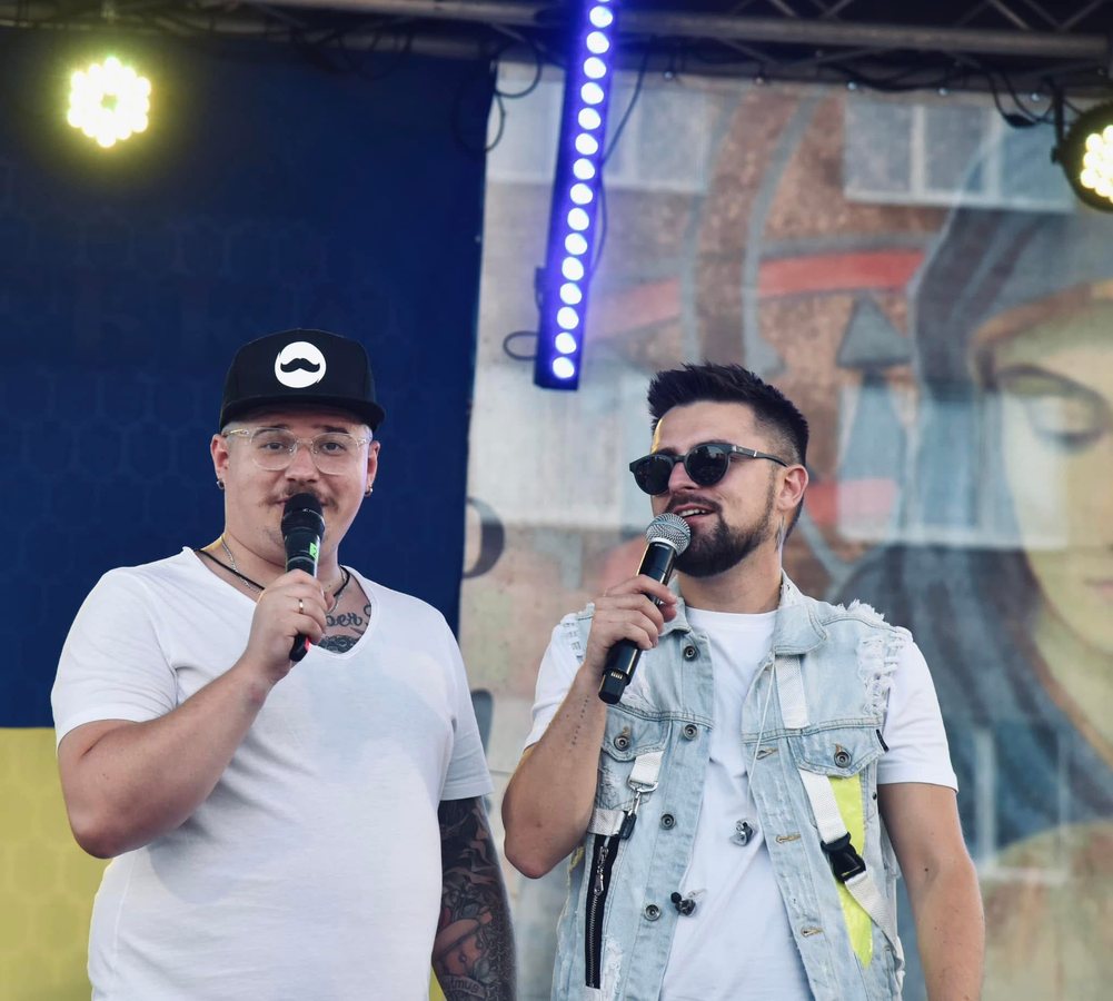 Julik та Панас Буйний