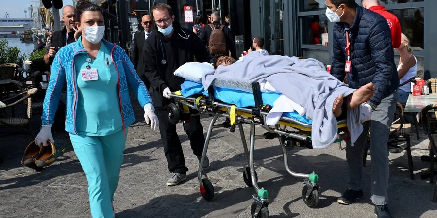 Зеленський: Росія атакувала цивільні судна у водах Болгарії, одне затонуло
