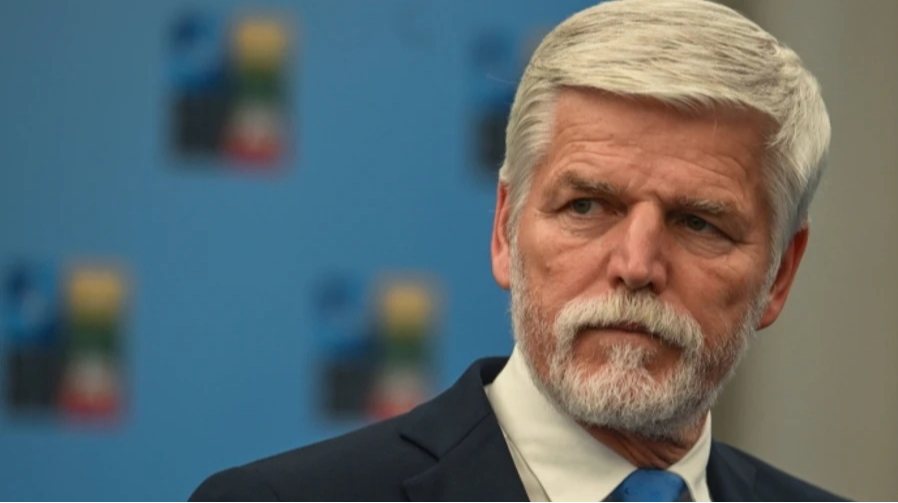 Президент Чехії закликав використати двомісячне вікно для переговорів з Росією