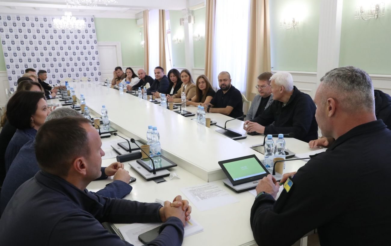Кличко обговорив із бізнесом підготовку Києва до зими: пункти обігріву, пільги та мобільні укриття