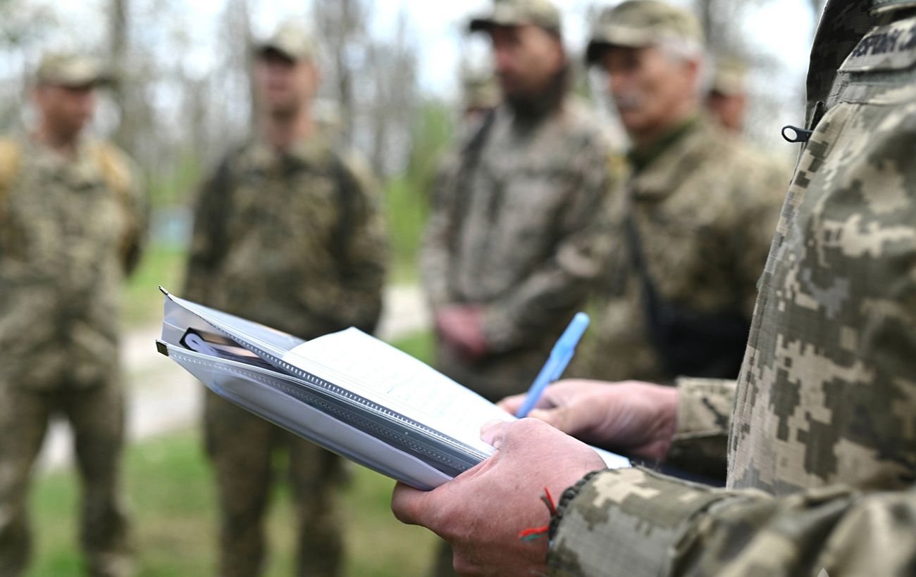 Миколаївський та Одеський ТЦК перевірять через скарги на порушення, реформу готують