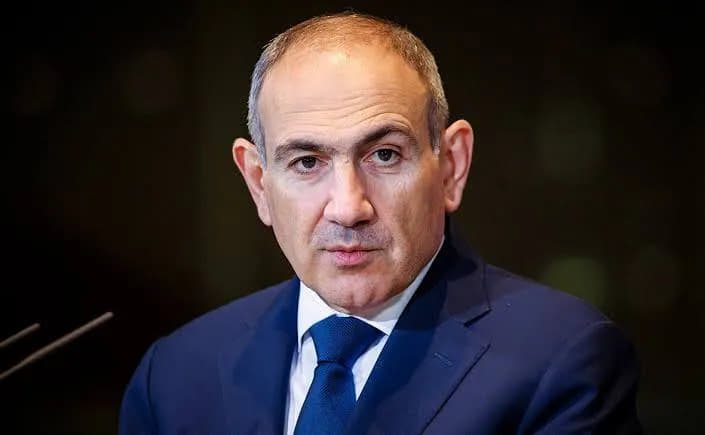 Уряд Вірменії на чолі з Пашиняном подав у відставку